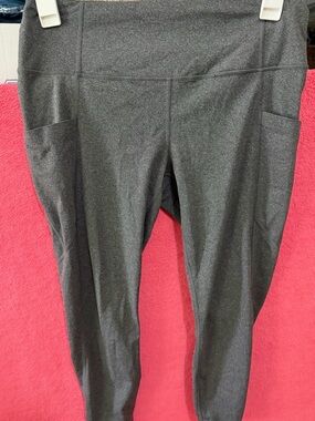 High-Waist Pocketed Active Leggings - Charcoal